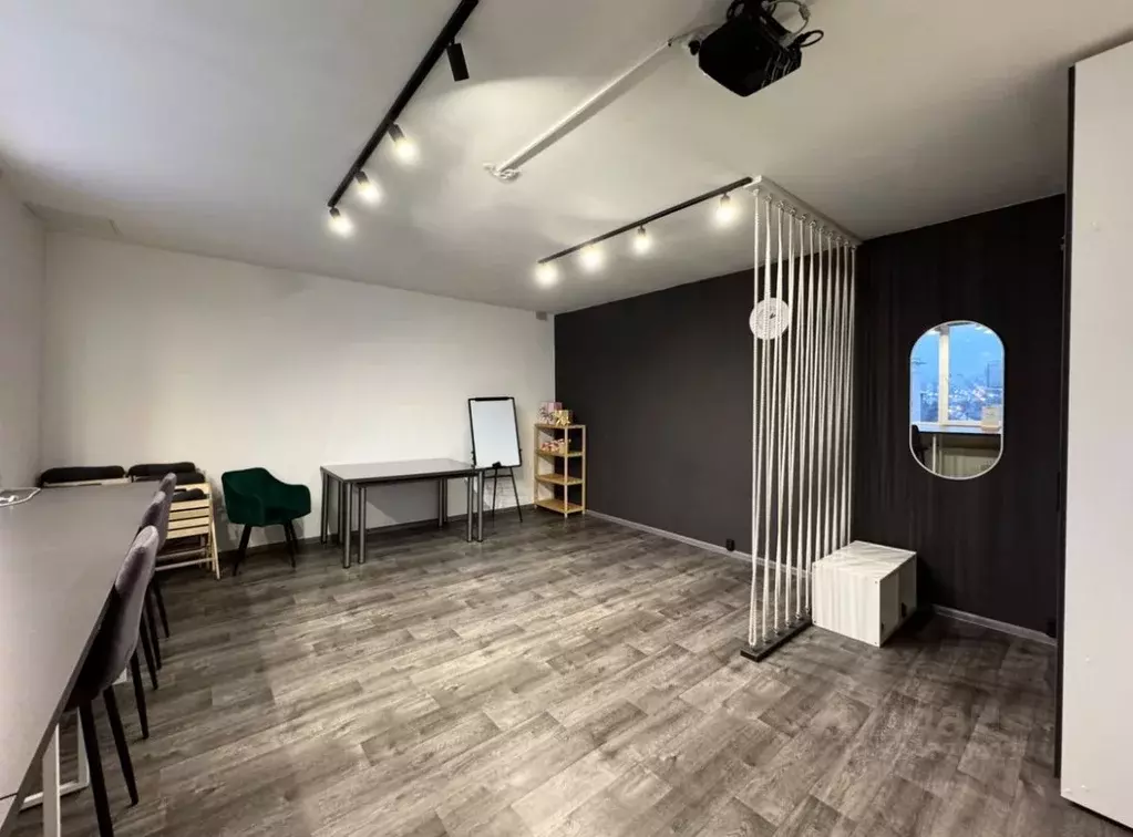 Офис в Мурманская область, Мурманск просп. Ленина, 12 (29 м) - Фото 1