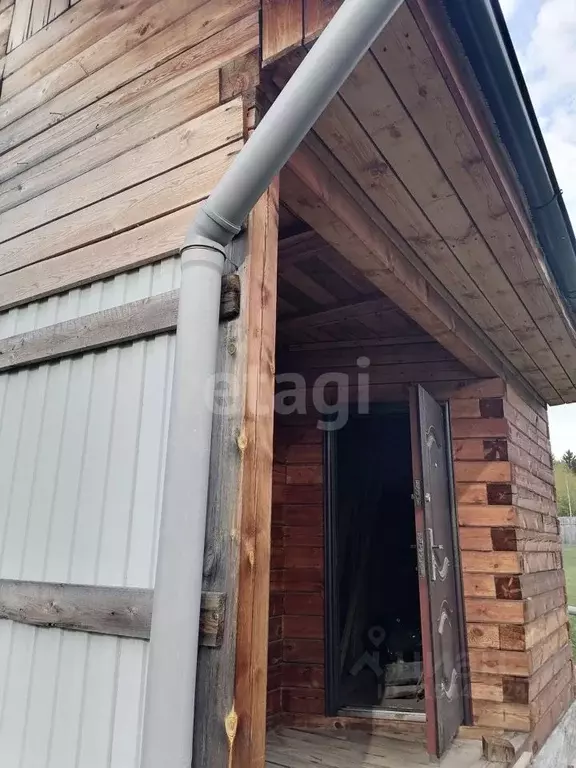 Дом в Свердловская область, Горноуральский муниципальный округ, пос. ... - Фото 1