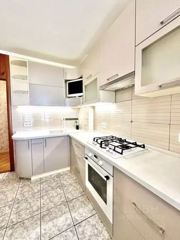 3-к кв. Башкортостан, Уфа ул. Степана Злобина, 5/1 (85.0 м) - Фото 2