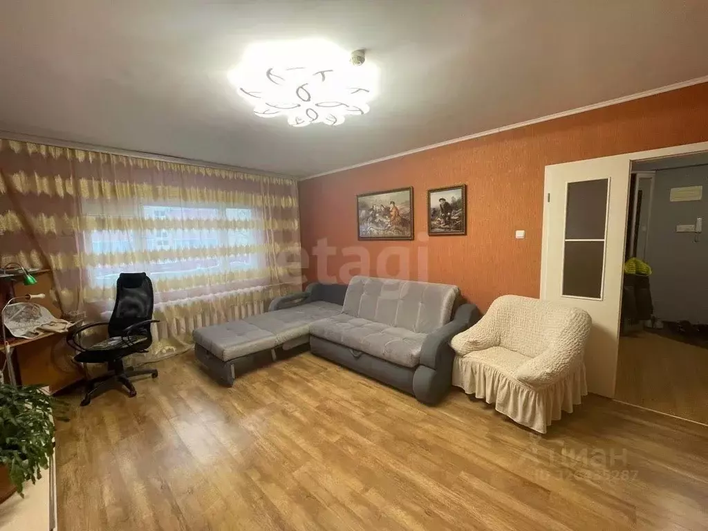 2-к кв. Ямало-Ненецкий АО, Салехард ул. Свердлова, 43 (66.0 м) - Фото 1