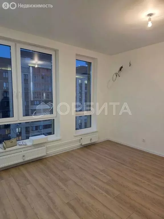Квартира-студия: Тюмень, улица Юрия Рогачева, 9к2 (26.6 м) - Фото 2