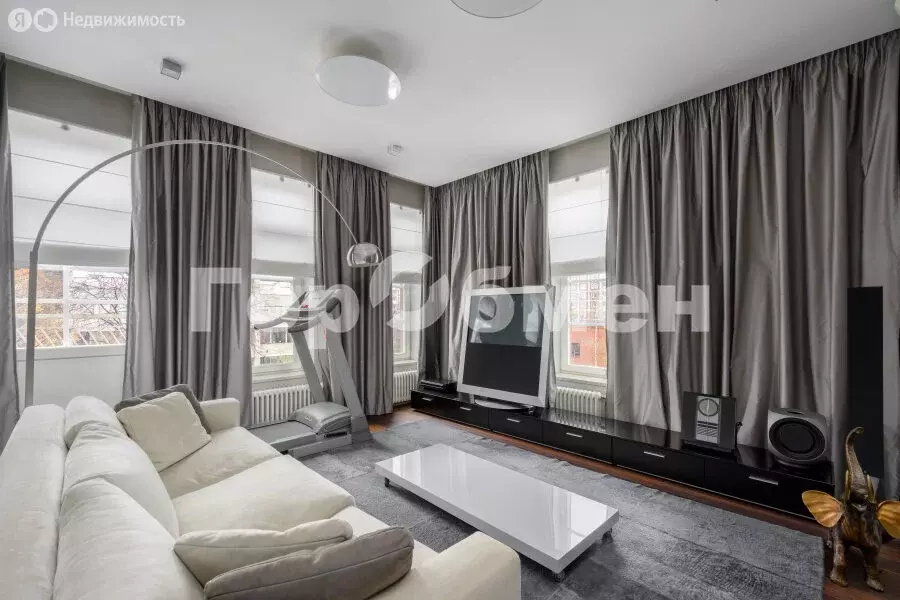 3-комнатная квартира: Москва, улица Академика Пилюгина, 24к1 (141.4 м) - Фото 1