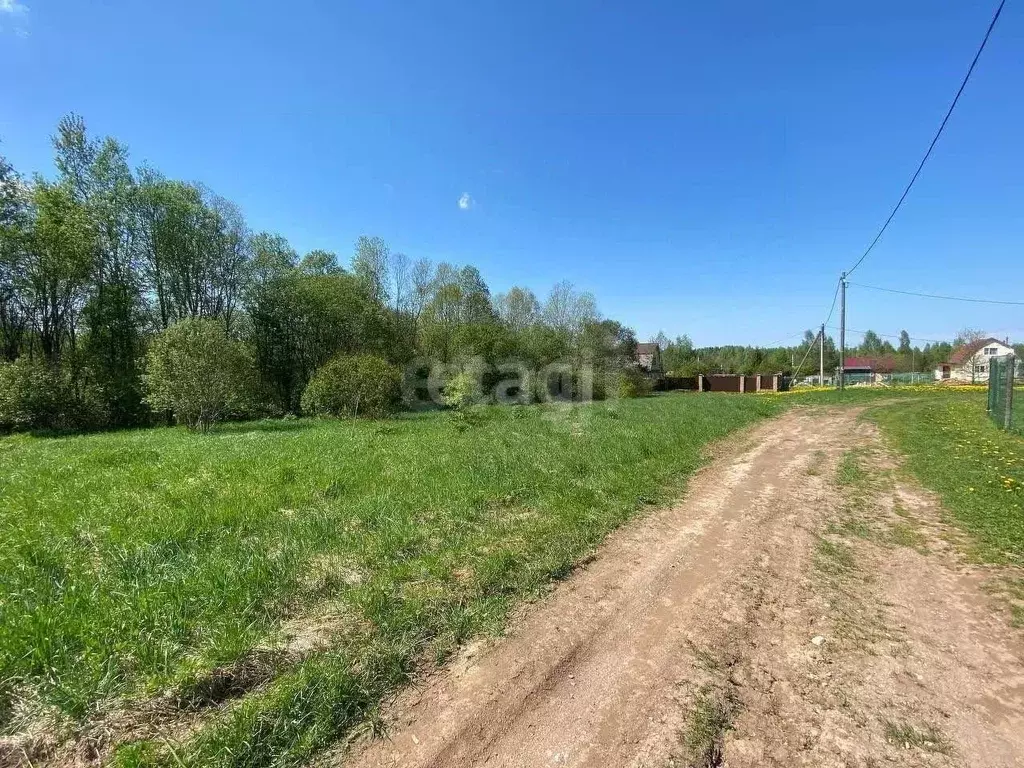 Участок в Ленинградская область, Киришский район, Пчевжинское с/пос, ... - Фото 1