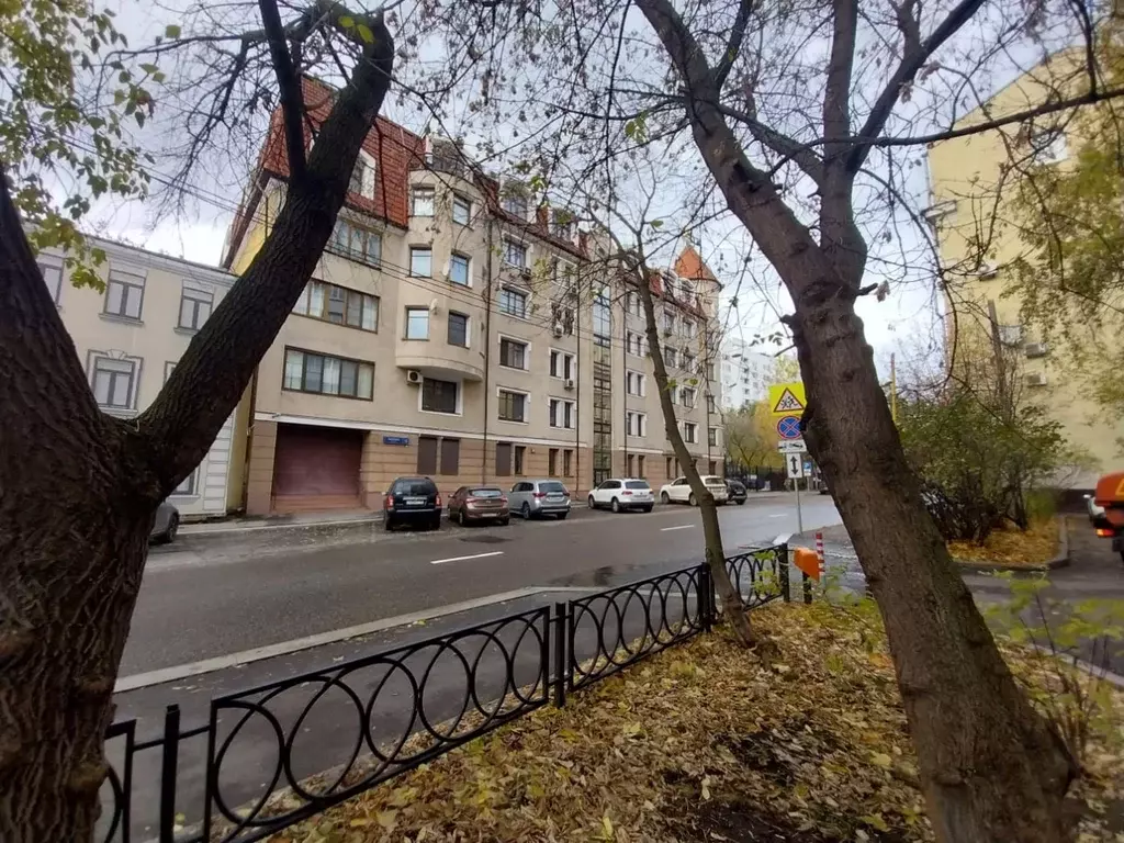 Продается 4-комнатная квартира - Фото 1