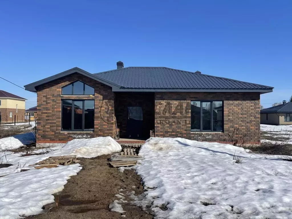 Дом в Татарстан, Лаишевский район, с. Сокуры ул. Яркая, 13 (120 м) - Фото 2