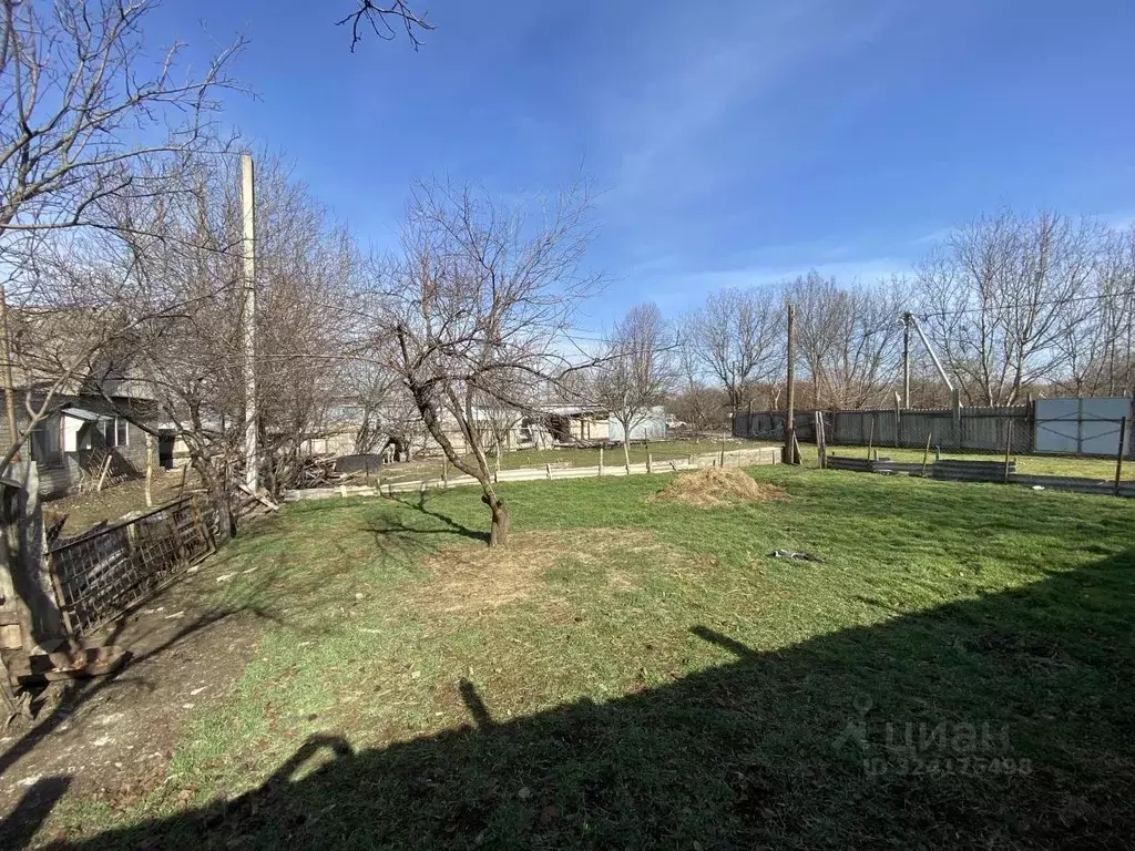 Дом в Краснодарский край, Новокубанск ул. Чайковского, 2Б (75 м) - Фото 1