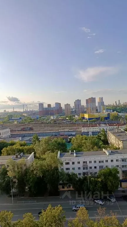 2-к кв. Свердловская область, Екатеринбург ул. Азина, 22/7 (72.0 м) - Фото 0
