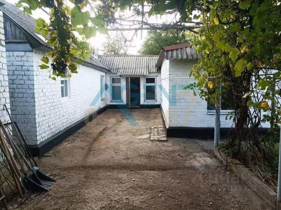 Дом в Белгородская область, Белгород Озерная ул. (80 м) - Фото 0