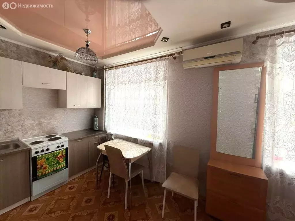 1-комнатная квартира: Белогорск, улица Кирова, 140 (25.2 м) - Фото 2