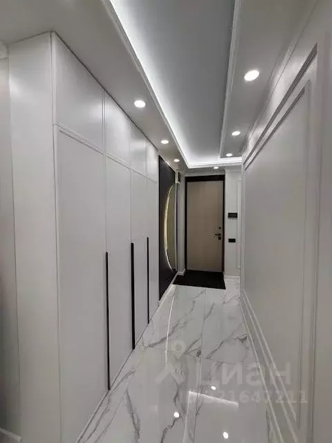 3-к кв. Свердловская область, Екатеринбург ул. Пехотинцев, 2Д (86.4 м) - Фото 1