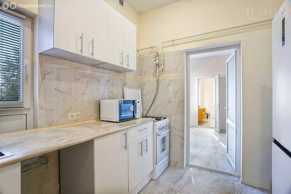 3-комнатная квартира: Ялта, улица Кирова, 12 (60 м) - Фото 1