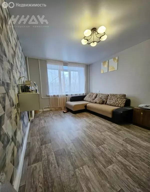 1-комнатная квартира: Нижний Новгород, улица Профинтерна, 7А (28 м) - Фото 1