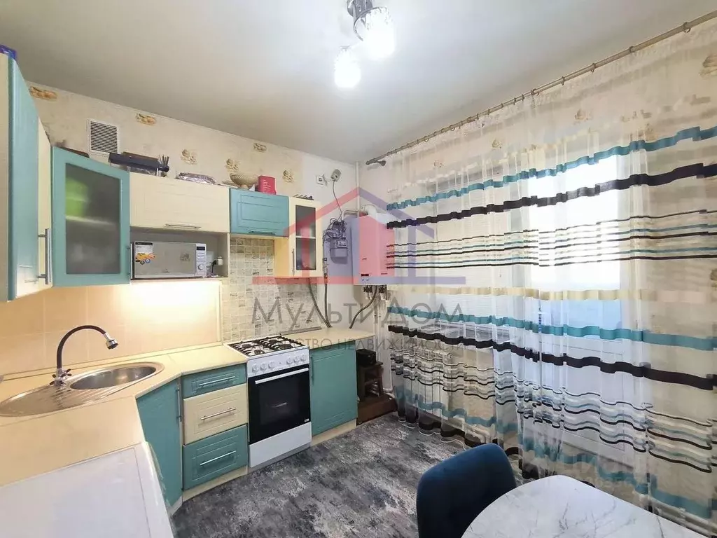 2-к кв. Белгородская область, Губкин ул. Победы, 32 (55.8 м) - Фото 1