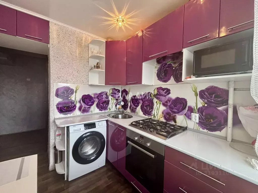 3-к кв. Башкортостан, Стерлитамак Коммунистическая ул., 51 (53.8 м) - Фото 1