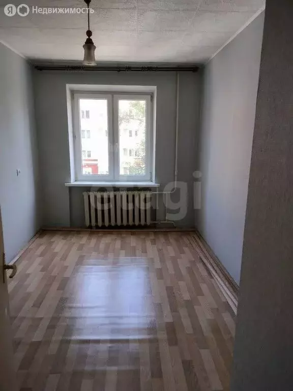 3-комнатная квартира: Калининград, Коммунистическая улица, 41 (52 м) - Фото 0