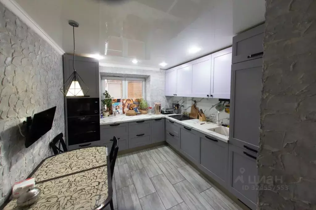 3-к кв. Татарстан, Альметьевск просп. Изаила Зарипова, 41 (84.0 м) - Фото 1