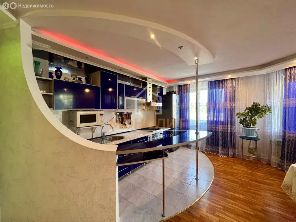 3-комнатная квартира: Горячий Ключ, улица Ленина, 232Г (94.7 м) - Фото 1
