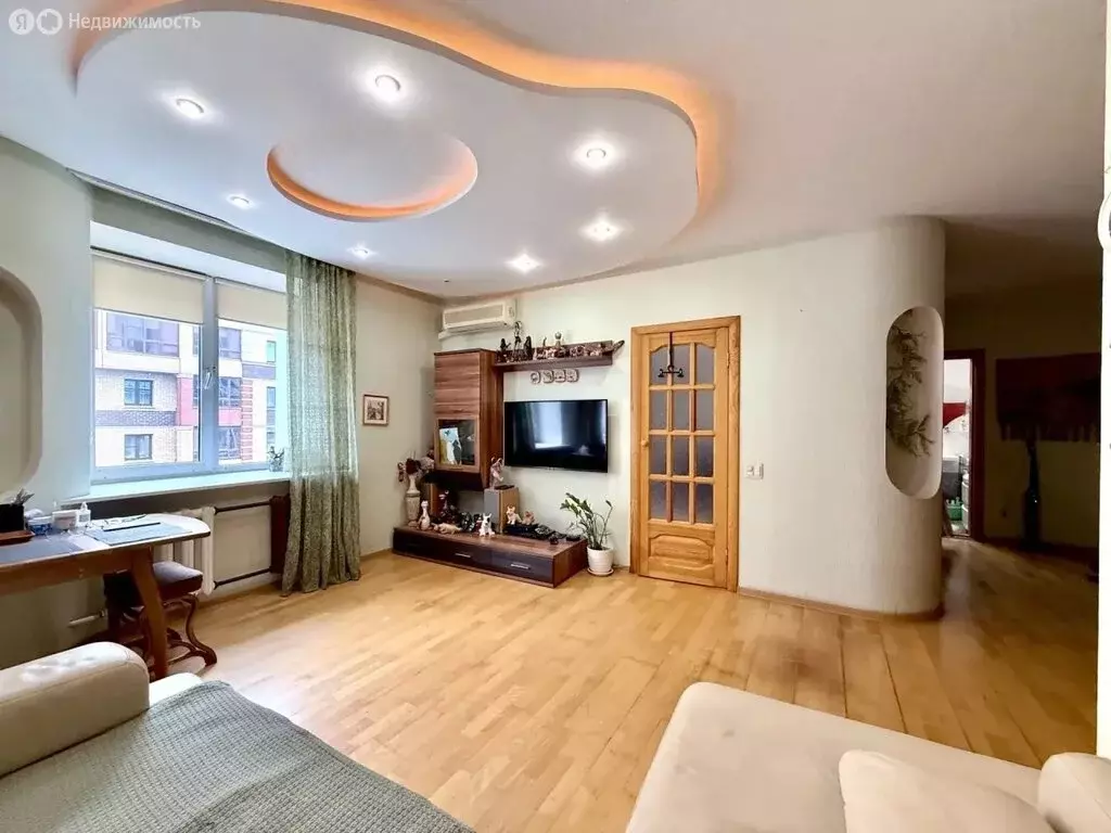 3-комнатная квартира: Киров, Казанская улица, 107 (85.5 м) - Фото 2