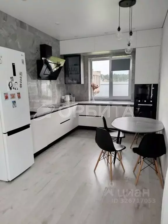 Дом в Тюменская область, Тюменский муниципальный округ, Серебряный Бор ... - Фото 1