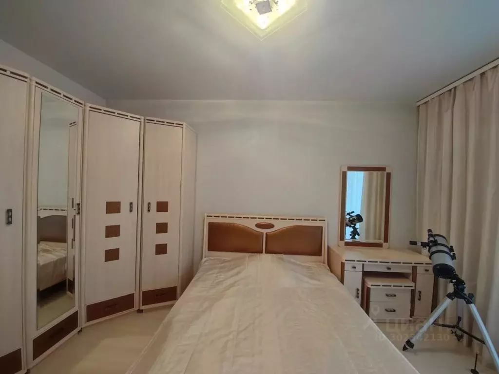 3-к кв. Орловская область, Орел Планерная ул., 50 (80.6 м) - Фото 0
