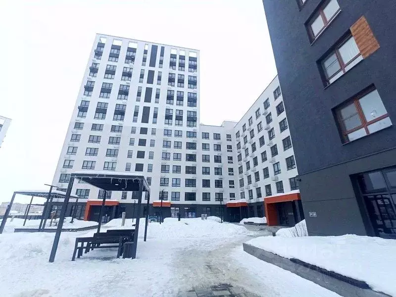 2-к кв. Пензенская область, Пенза ул. 65-летия Победы, 30 (72.0 м) - Фото 0