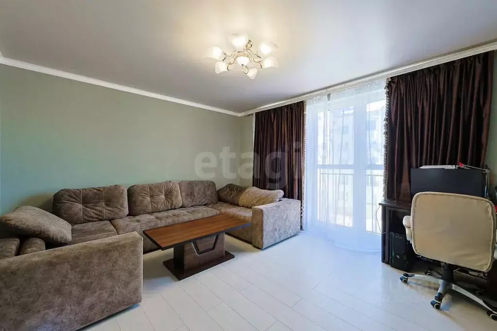 3-к кв. Калининградская область, Калининград Красносельская ул., 82к1 ... - Фото 1