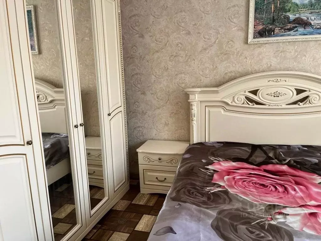 2-к кв. Татарстан, Казань ул. Серова, 6к2 (55.0 м) - Фото 2