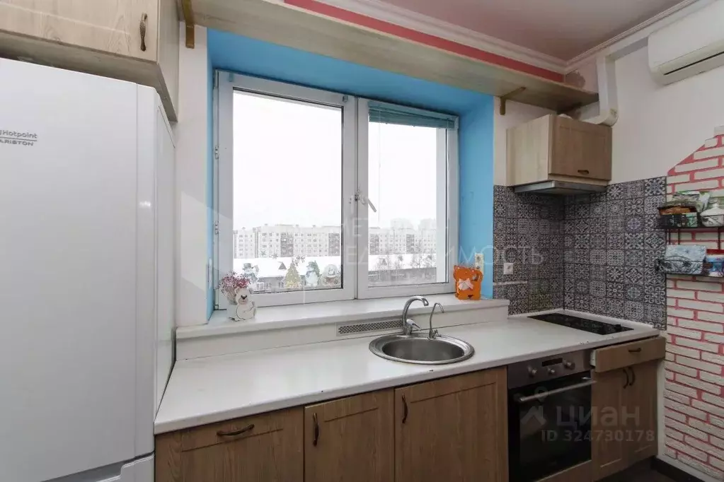 2-к кв. Тюменская область, Тюмень Ямская ул., 86 (73.0 м) - Фото 1