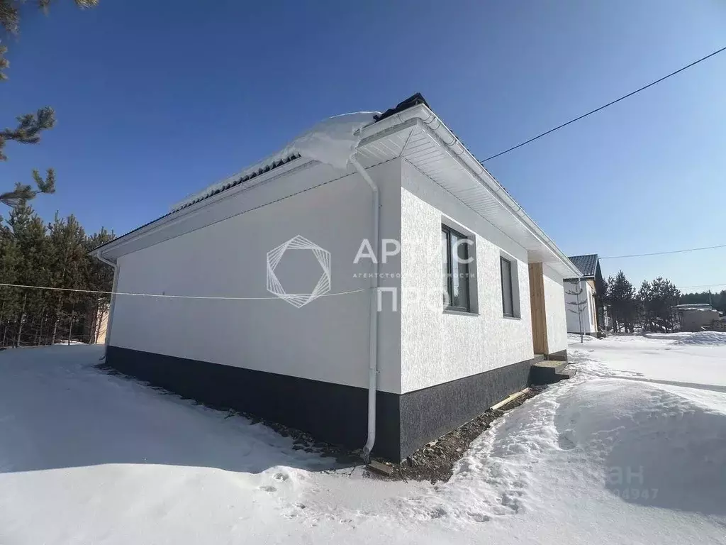 Дом в Свердловская область, Белоярский муниципальный округ, пос. ... - Фото 1