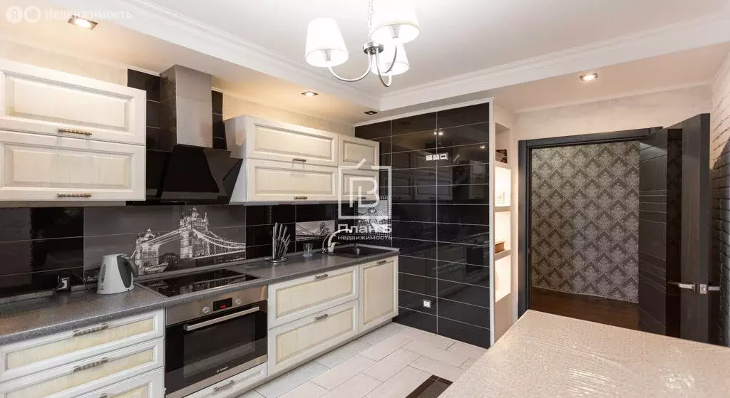 3-комнатная квартира: Калуга, улица 65 лет Победы, 33 (86.8 м) - Фото 1