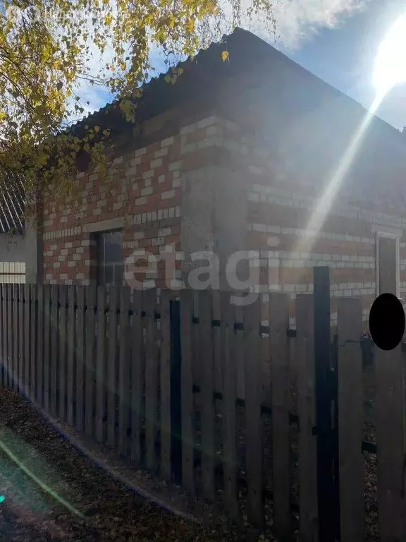 Дом в Тюменская область, Ялуторовский муниципальный округ, ... - Фото 2