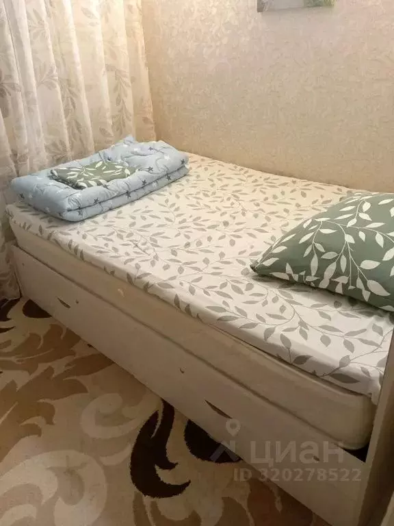 Комната Нижегородская область, с. Дивеево ул. Саровская, 15 - Фото 0
