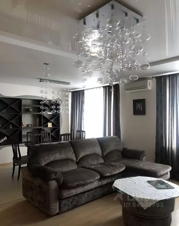 2-к кв. Татарстан, Казань Спортивная ул., 3 (80.0 м) - Фото 1