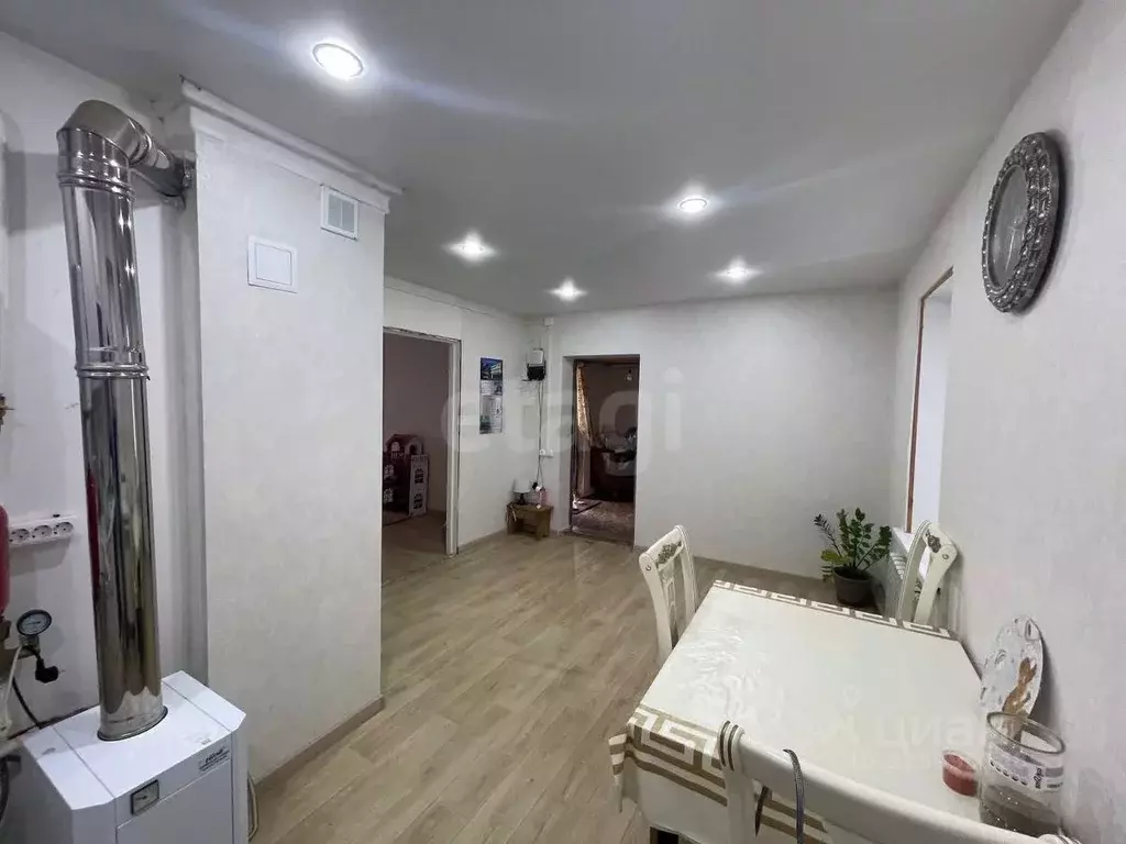 Дом в Саратовская область, Энгельс Школьный пер., 9А (48 м) - Фото 1