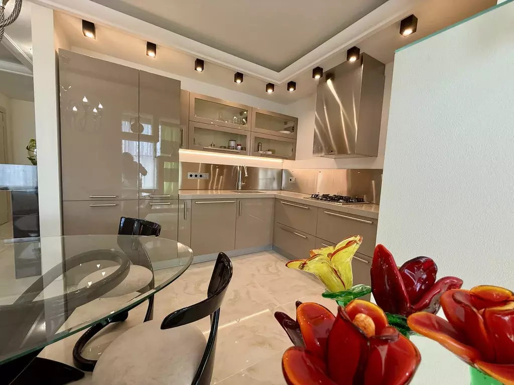 Продаётся 4-к квартира, 157.4 м - Фото 1