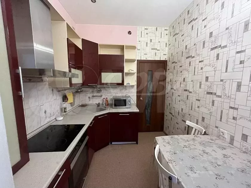 3-к. квартира, 72 м, 1/9 эт. - Фото 1