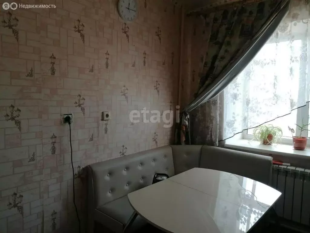 3-комнатная квартира: Якутск, улица Космонавтов, 23 (70 м) - Фото 1