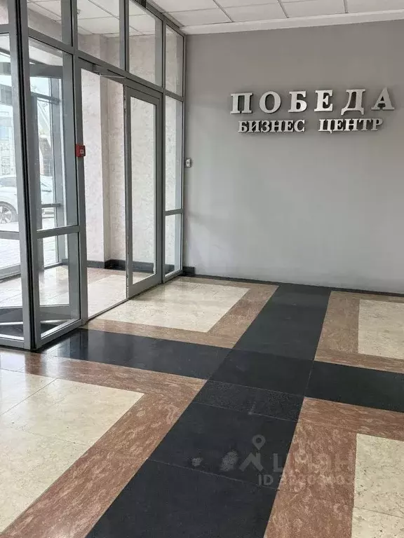 Офис в Астраханская область, Астрахань ул. Победы, 41 (37 м) - Фото 1