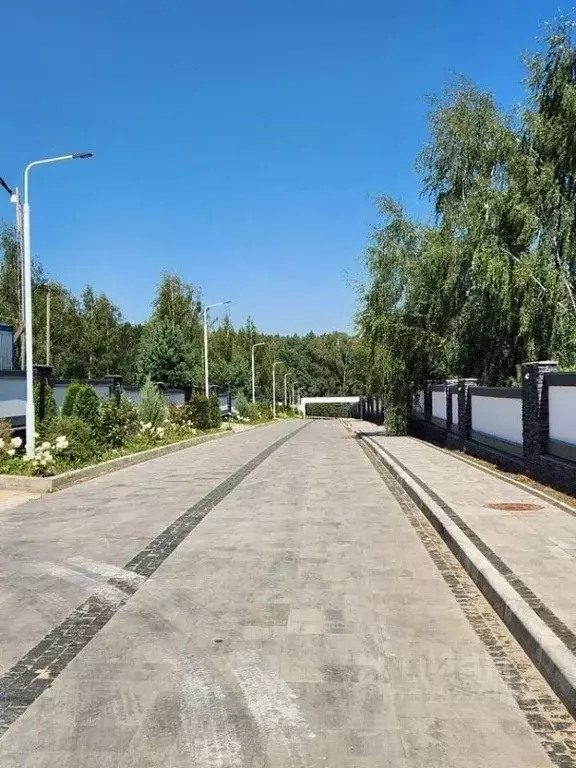 Участок в Московская область, Красногорск городской округ, д. ... - Фото 1