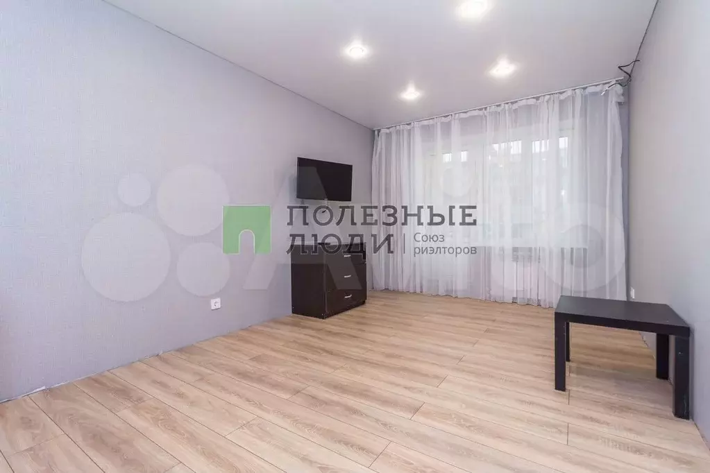3-к. квартира, 62,9 м, 2/7 эт. - Фото 1