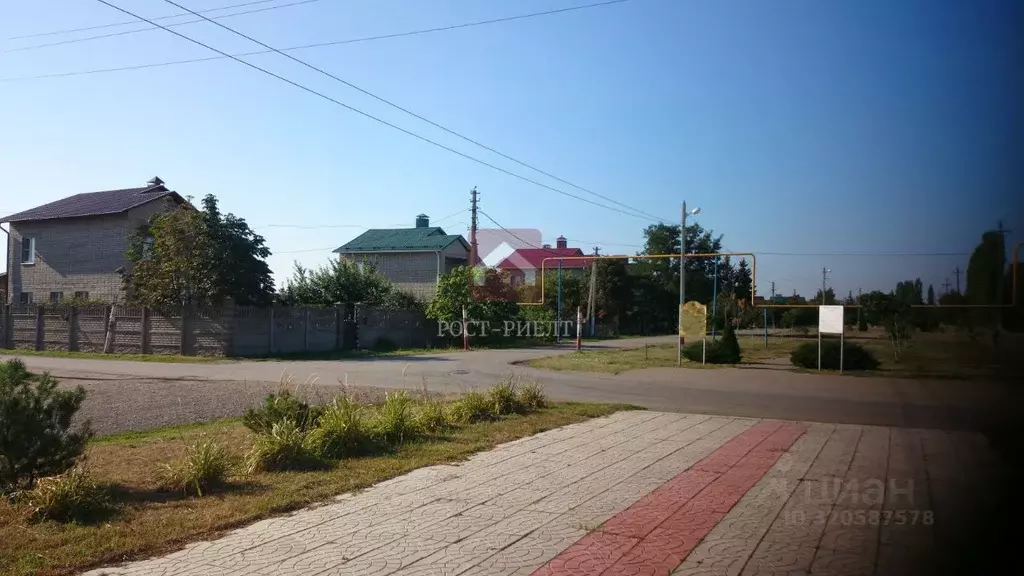 Участок в Саратовская область, Энгельсский район, Красноярское ... - Фото 0