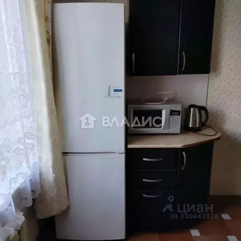 2-к кв. Московская область, Лобня ул. Чайковского, 12 (42.0 м) - Фото 2