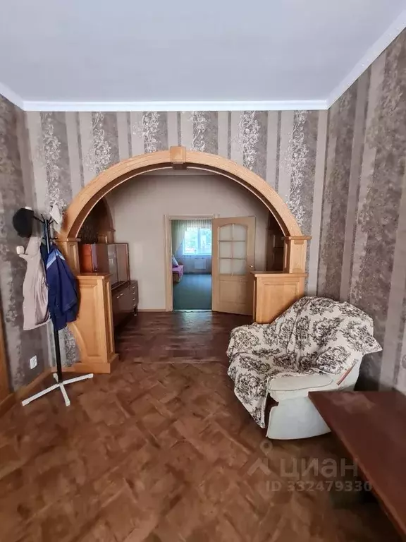 Дом в Ростовская область, Волгодонск Ленинградская ул. (100 м) - Фото 1