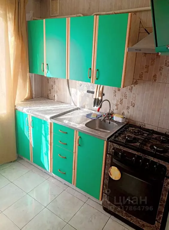 2-к кв. Краснодарский край, Армавир ул. Ефремова, 81 (32.0 м) - Фото 0