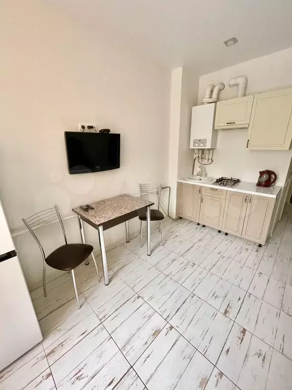 Комната 20 м в 1-к., 2/3 эт. - Фото 1