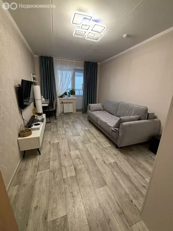 1-комнатная квартира: Октябрьский, улица Чкалова, 18 (37.3 м) - Фото 1