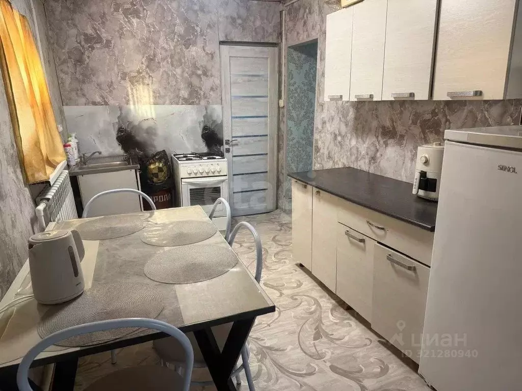 Дом в Саха (Якутия), Якутск ул. Есенина, 8/8 (47 м) - Фото 0