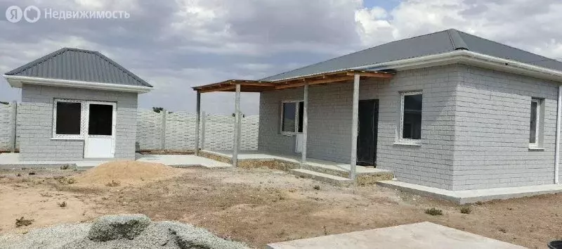 Дом в Уютное, Новая улица (105.2 м) - Фото 1