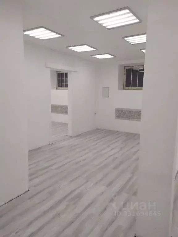 Помещение свободного назначения в Санкт-Петербург пос. Стрельна, ... - Фото 2
