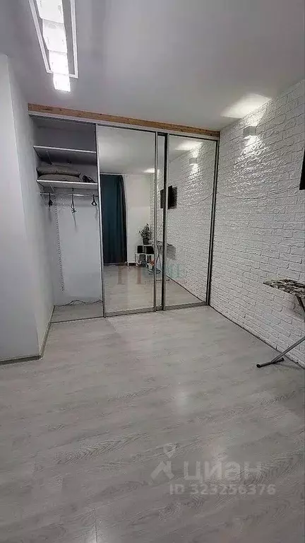 1-к кв. Новосибирская область, Новосибирск ул. Есенина, 8/5 (31.0 м) - Фото 2